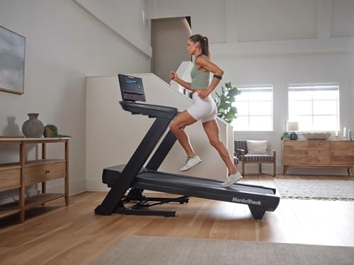 NordicTrack Commercial Series Foldable Treadmill with Incline and Decline O97490