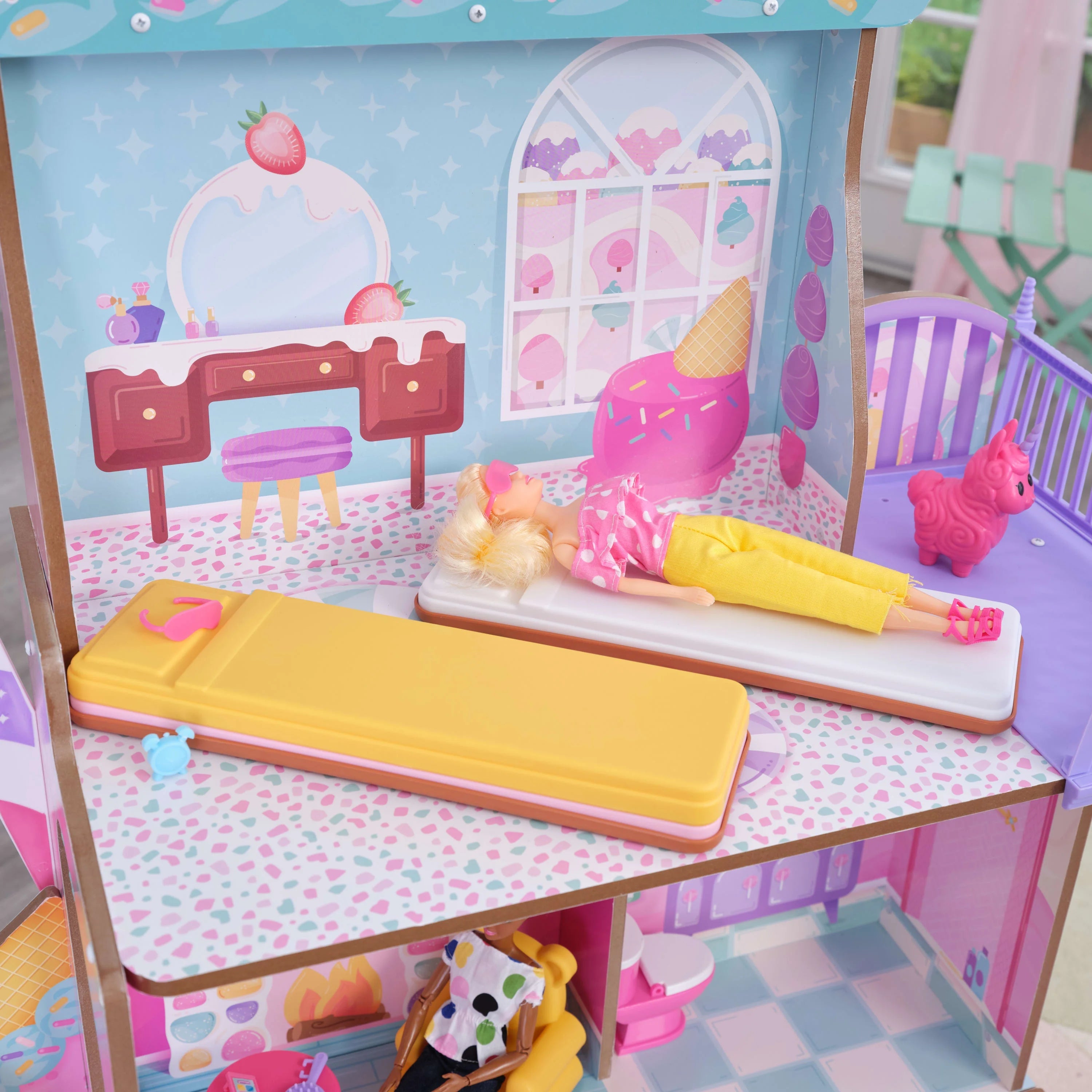 KidKraft Candy Castle Wooden Dollhouse with 28 Accessories U48940