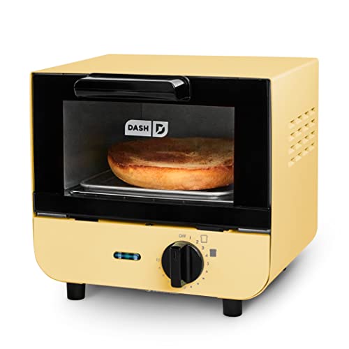 DASH Mini Toaster Oven Cooker for Bread, Bagels, Pizza, Paninis - Red B5381