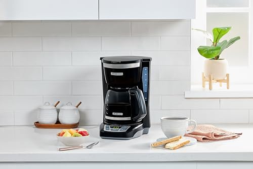 BLACK+DECKER 12-Cup Programmable Digital Coffee Maker, Black D647511
