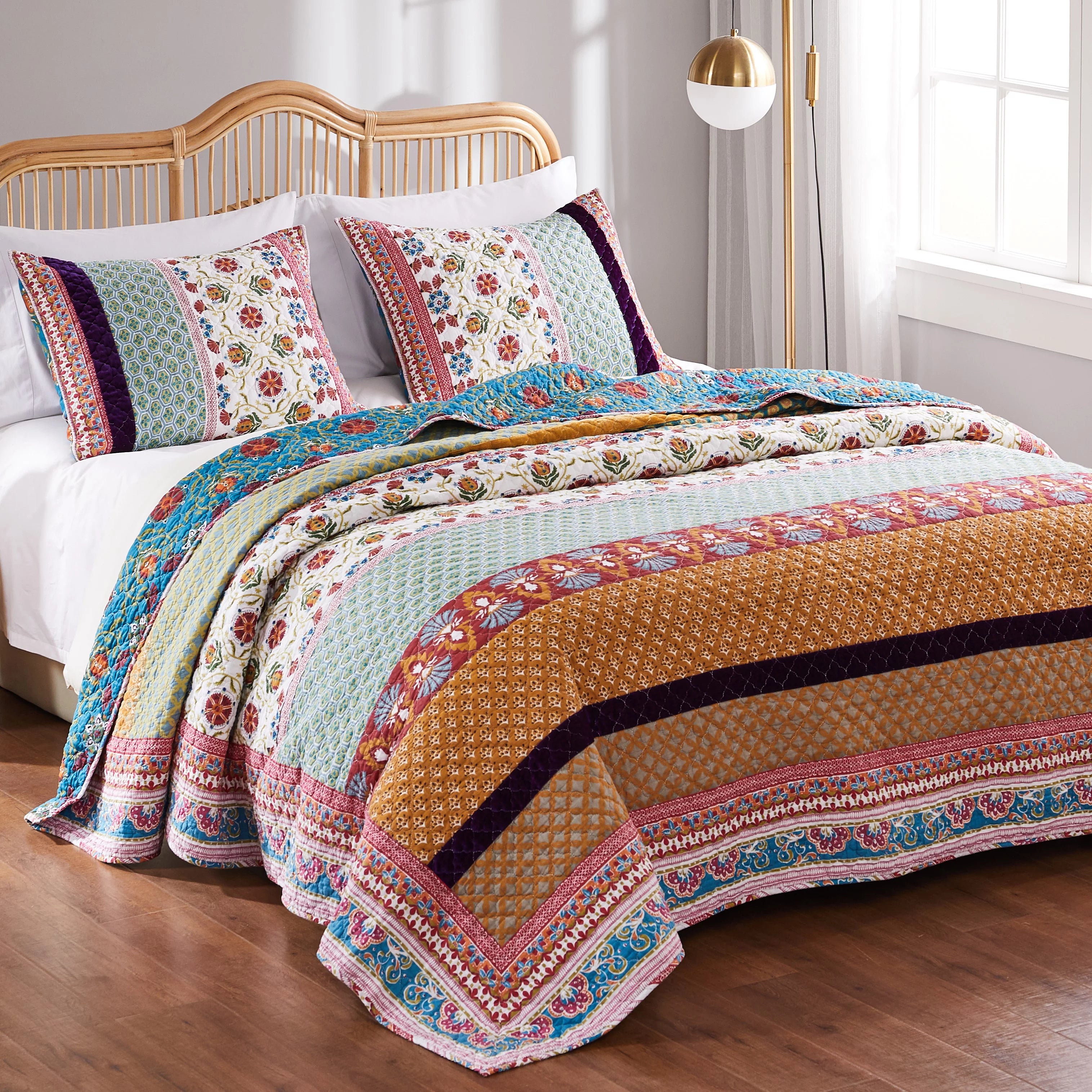 Tori Reversible Cotton Quilt Set, Modern Bohemian, 3-Piece King/Cal King R502701