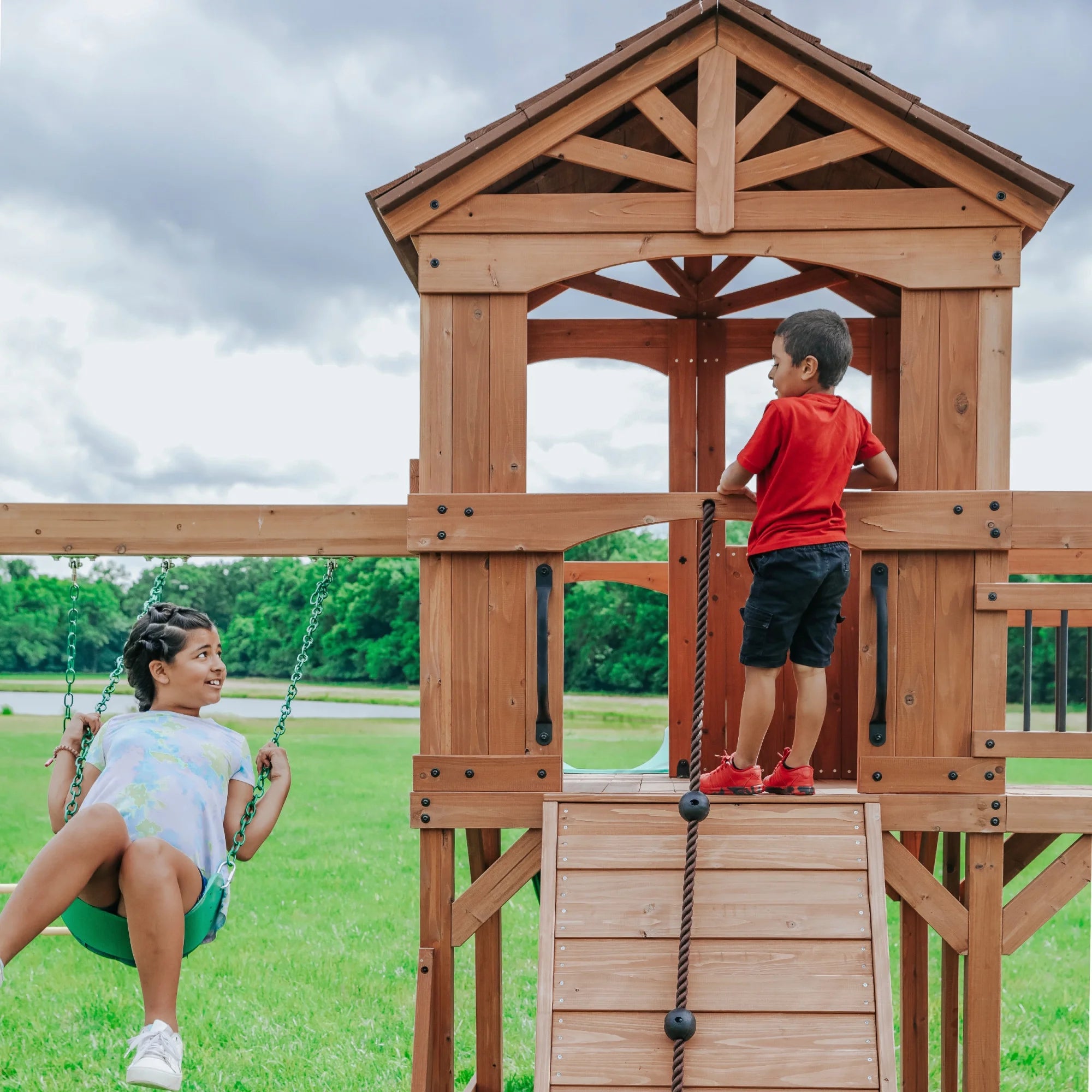Backyard Discovery Sterling Point Swing Set B55218
