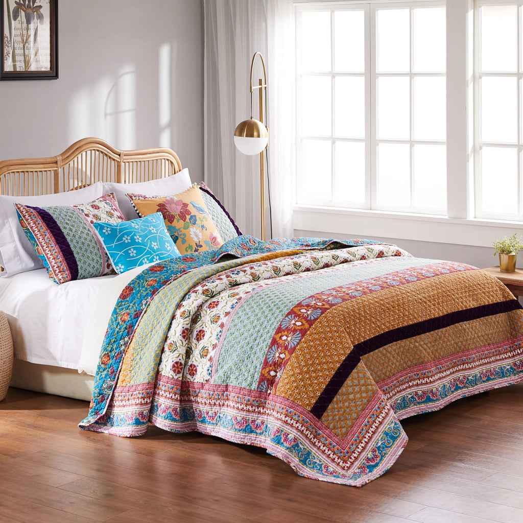 Tori Reversible Cotton Quilt Set, Modern Bohemian, 3-Piece King/Cal King R502701
